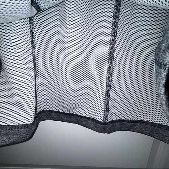 New, OGIO Endurance 1/4 Zipper Front Long Sleeve Pull Over Jacket - Picture 2 of 7